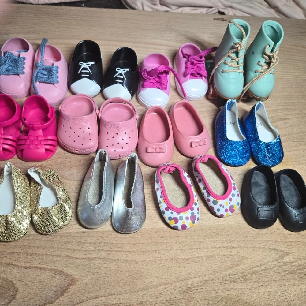 18 Inch Doll Shoe Lot 15 Pairs Roller Skates Rain Boots Clogs Flats Sneakers